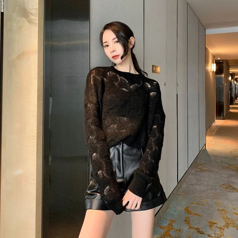 TWOTWINSTYLE Korean Hollow Out Sweater Women O Neck Long Sleeve Perspective Oversized Pullover Tops Spring 2019 Fashion | Женская одежда