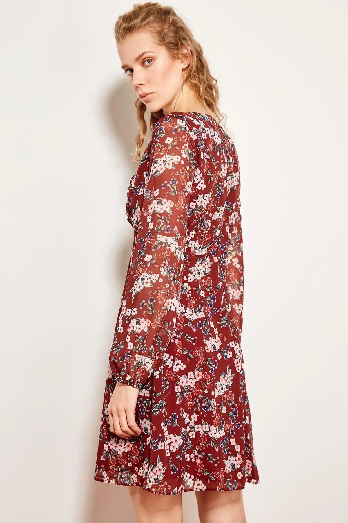 Модное разноцветное платье с цветочным узором TOFSS19XO0014|Женские платья| |