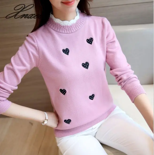 Женский трикотажный пуловер-водолазка желтый джемпер с вышивкой Осень-зима 2020 |