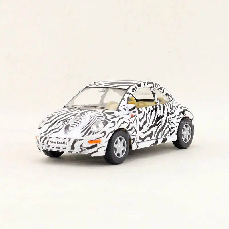 Литая металлическая модель KINSMART масштаб 1:32 Volkswagen New Beetle специальный игрушечный
