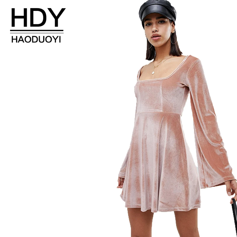 Платье HDY haoduoyi однотонное простое мини платье с коротким рукавом сексуальное