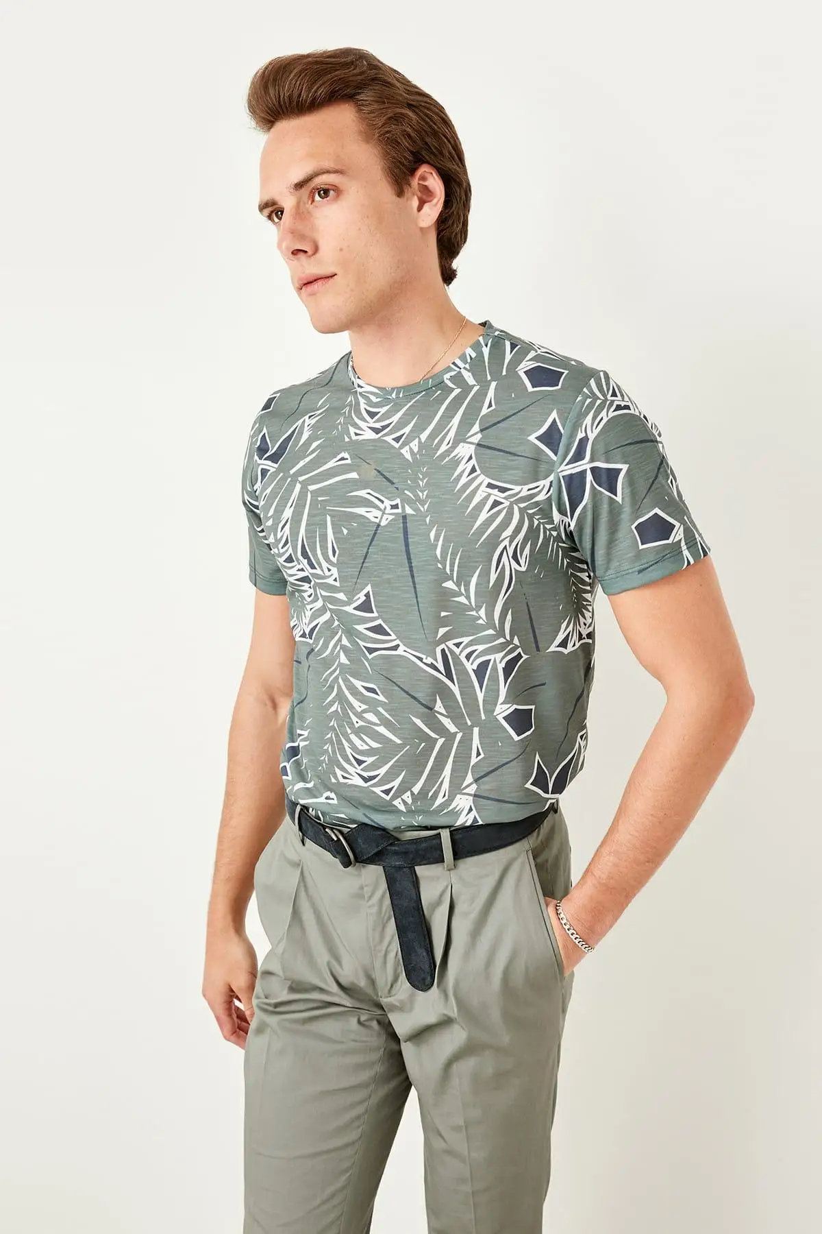Trendyol Зеленая Мужская Цифровая печатная Футболка TMNSS19TX0027 | Женская одежда