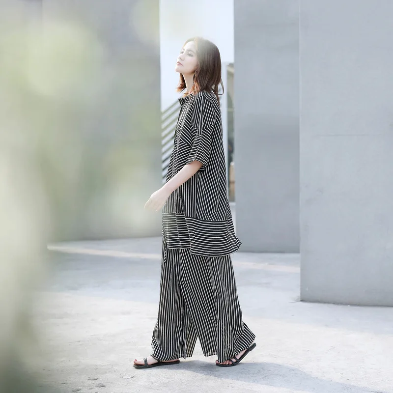 Комплект одежды CHICEVER из двух предметов: топ с высоким воротом и коротким рукавом