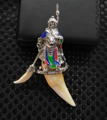 

Exquisite Pure Brass Tibetan silver Guan Gong long Tiger tooth pendant Statue