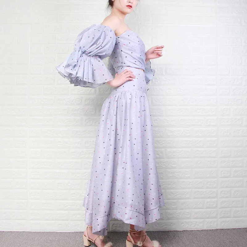 Комплект из двух предметов TWOTWINSTYLE женский короткий топ в горошек без бретелек с