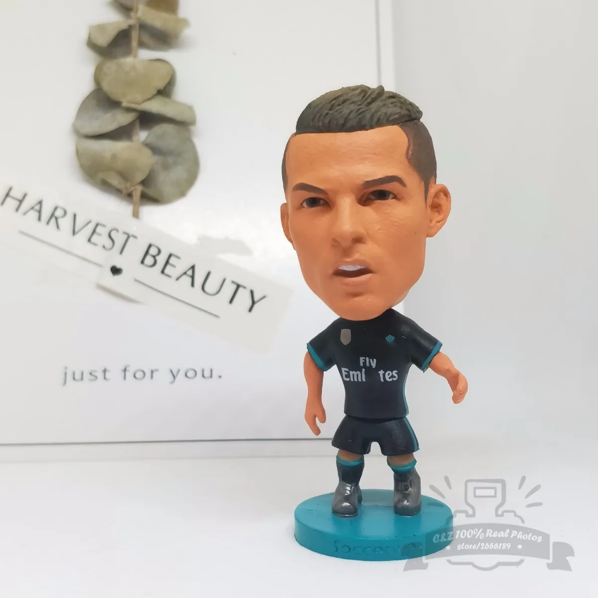 

Limited 17-18 7# C Ronaldo Movable joints resin model toy action figure dolls collectible gift