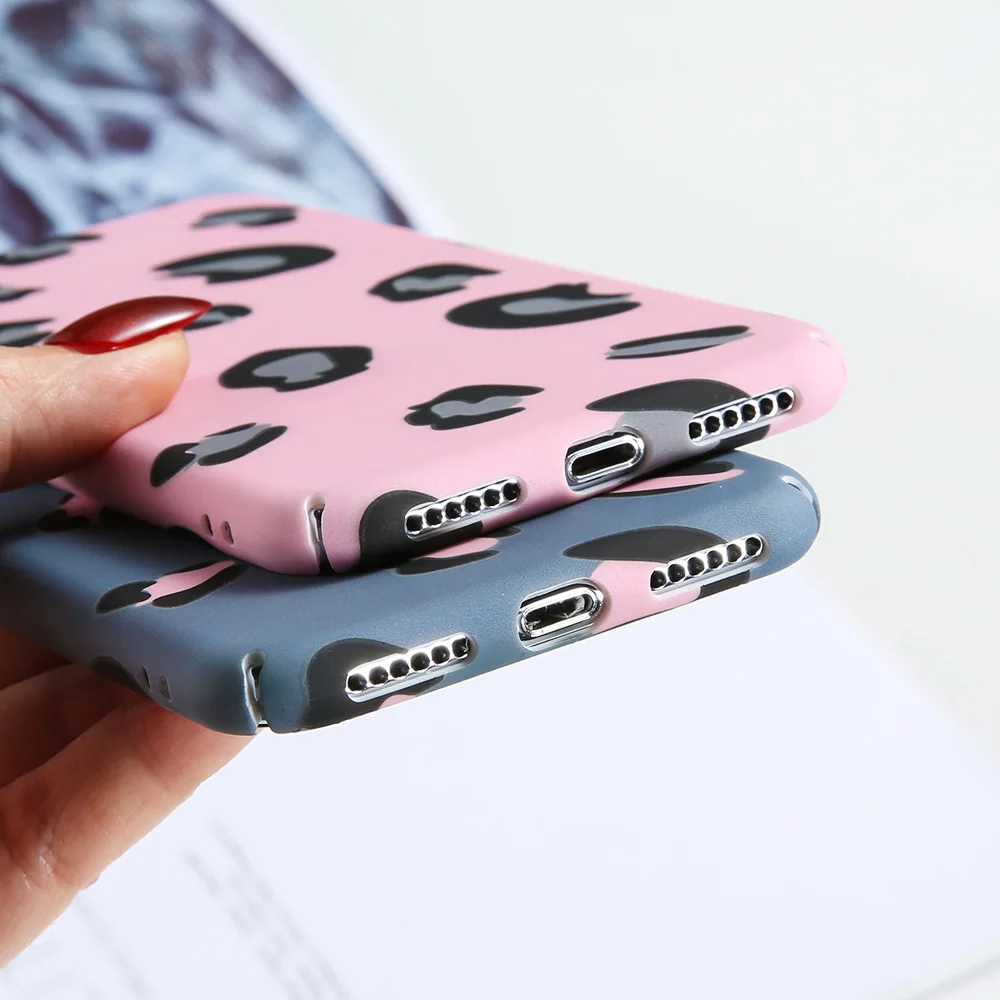 KISSCASE Luminous Phone Case For iPhone X XS Max XR Fashion Leopard Pattern Hard PC 7 8 6 6S Plus 5 5S SE Fundas |