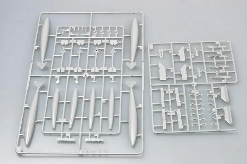 Trumpeter 1/48 02838 F-100C Super Saber | Игрушки и хобби