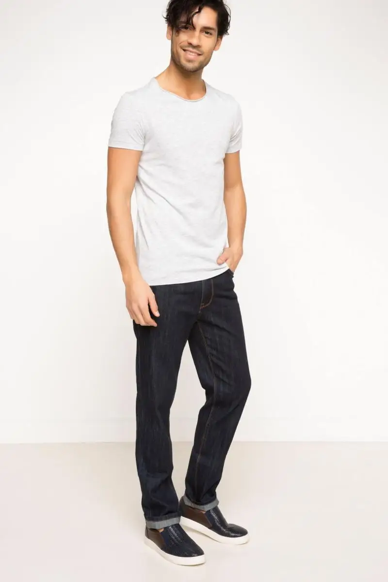 Дефакто мужская Экстра Slim Fit Базовая футболка G5720AZ. 17SM. GR110|Футболки| |