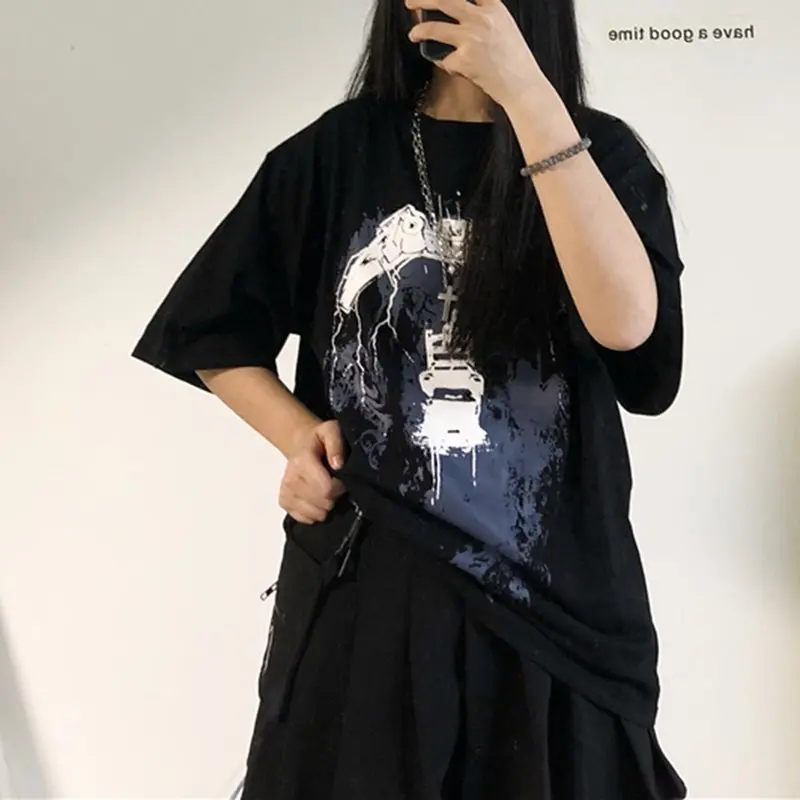 Летняя футболка для женщин Новое поступление 2019 готический принт черный топ