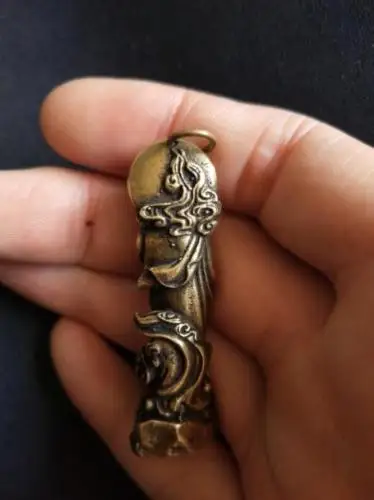 Китайская Маленькая подвеска из чистой латуни Guanyin Будда Бодхисаттва|Статуи и