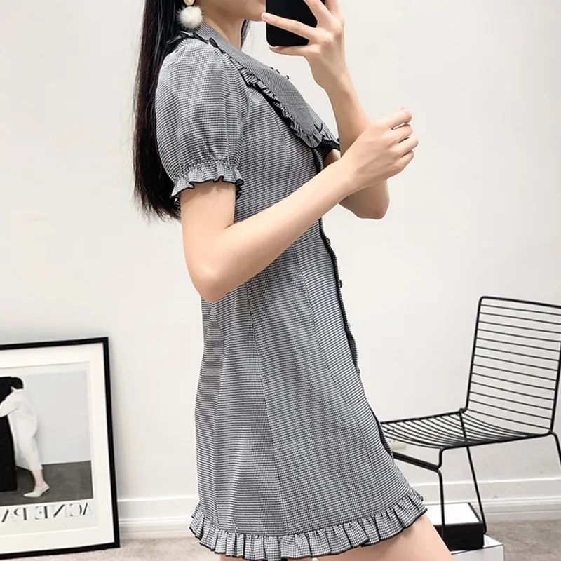 TWOTWINSTYLE клетчатое платье женский воротник Питер Пэн с коротким рукавом в стиле
