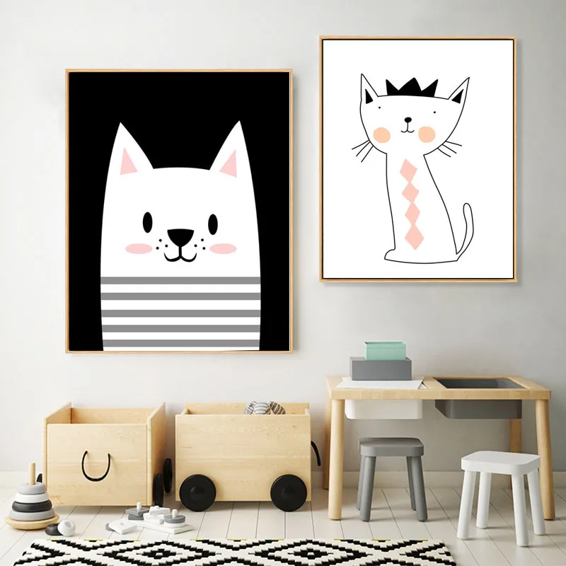 Черно белая картина с изображением короны кота из мультфильма Картина на холсте