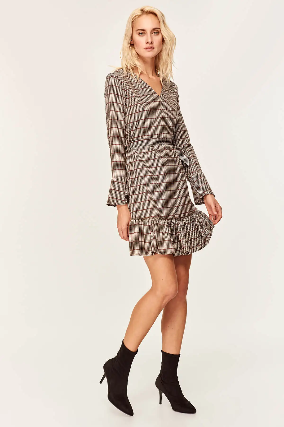 Trendyol Multi Color Goose Foot Dress TOFAW19AP0201 | Женская одежда