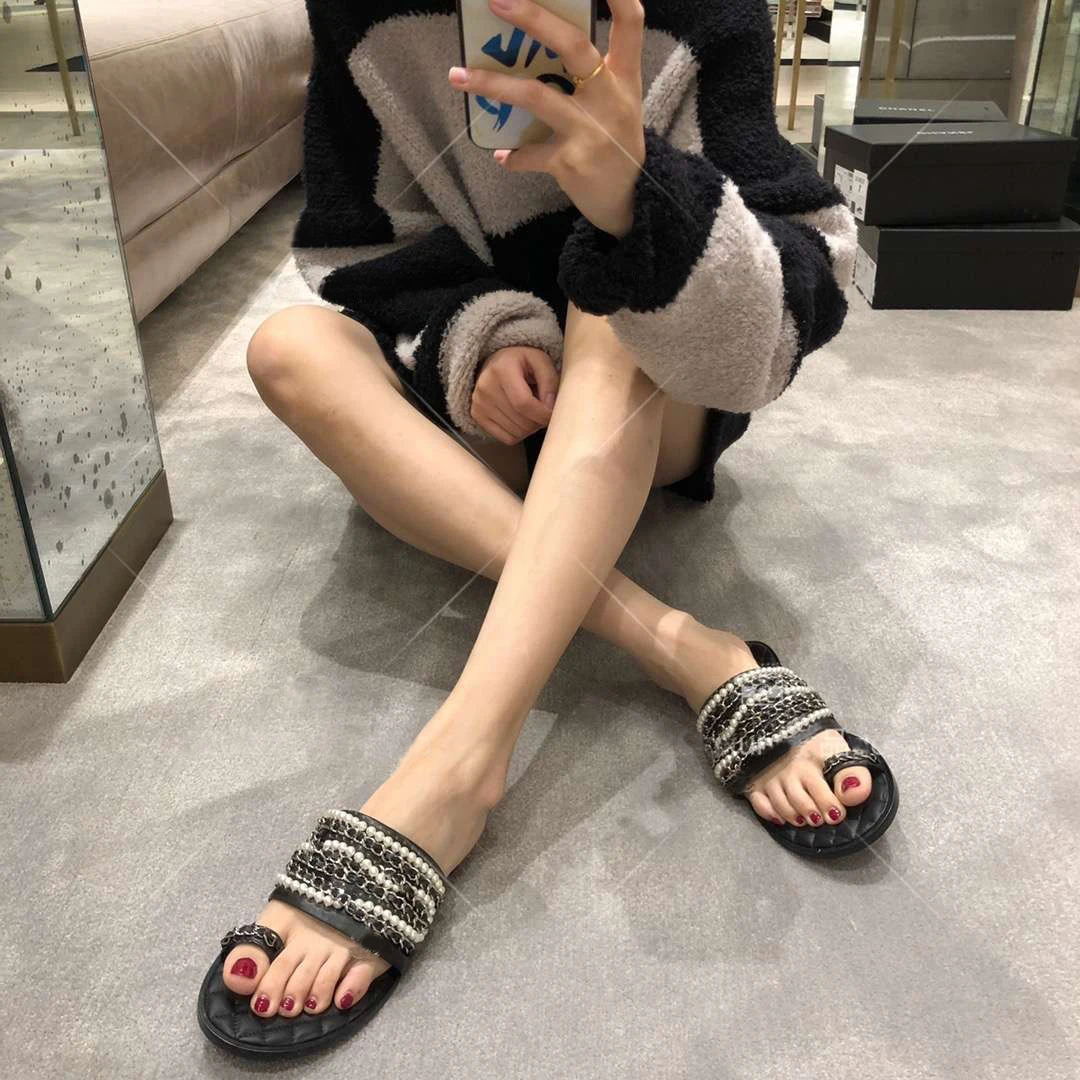 Шлепанцы женские с металлической цепочкой открытый носок Ромб кожа без застежки