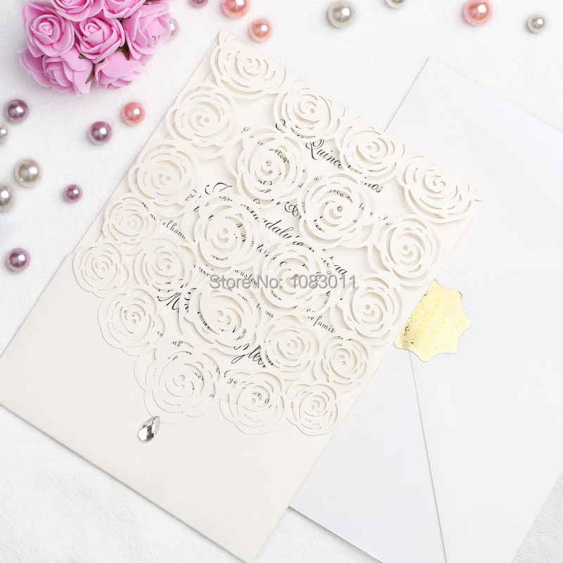 

PONATIA 20Pcs Laser Cut Wedding Invitation Cards with Rhinestone Hollow Flora Cardstock for Engagement Wedding Party(Beige)