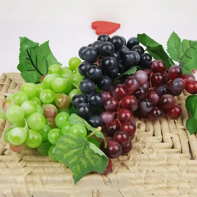 

5PCS Lifelike Artificial Grapes And Vines Lifelike Hanging Plant Leaves Artificial Fruits 2pcs Grape Leaf Vine+3pcs Grape Bunch