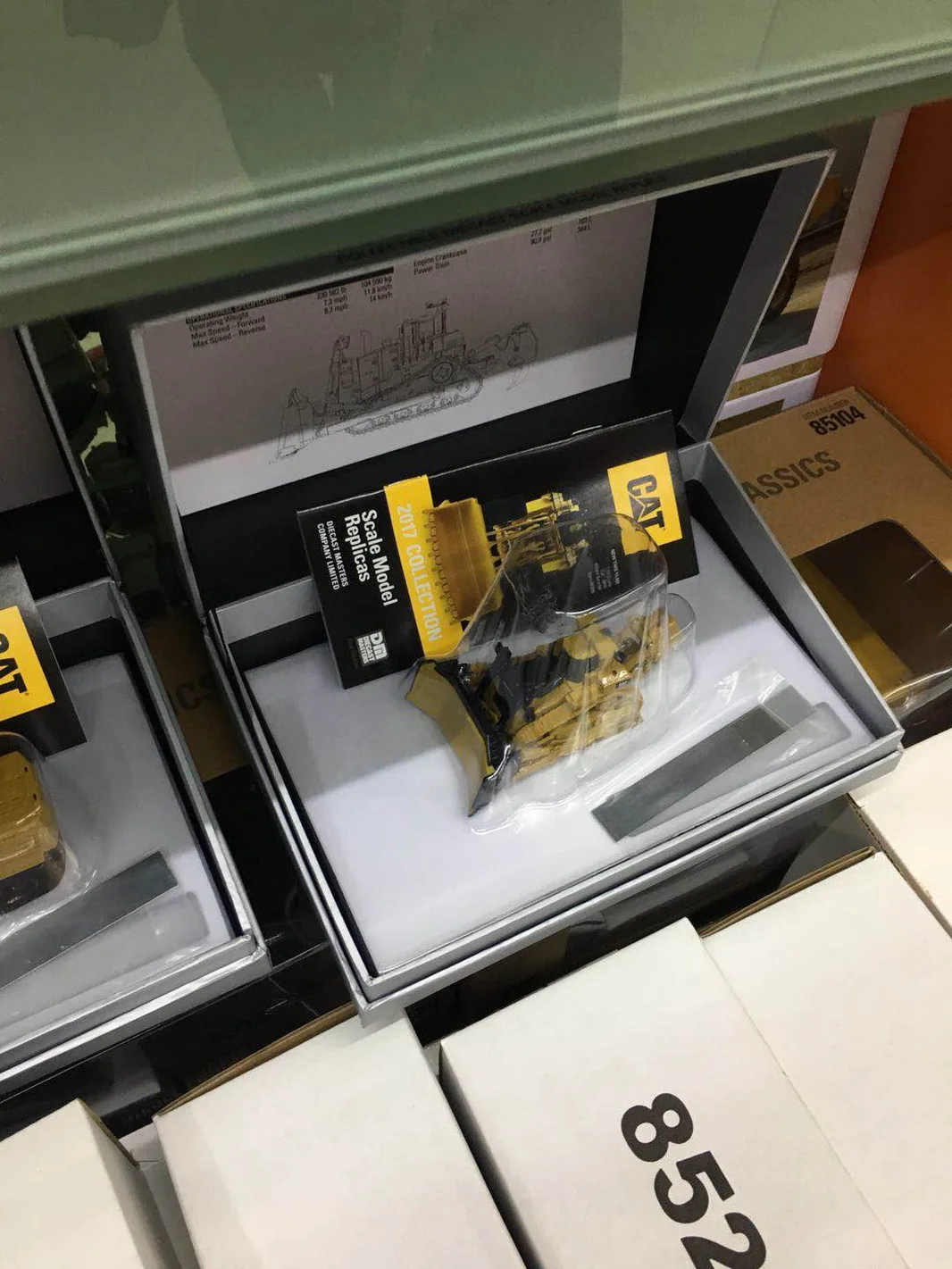 Бренд Diecast Masters 1/125 весы Caterpillar Cat D11T гусеничный экскаватор Elite отлитый под