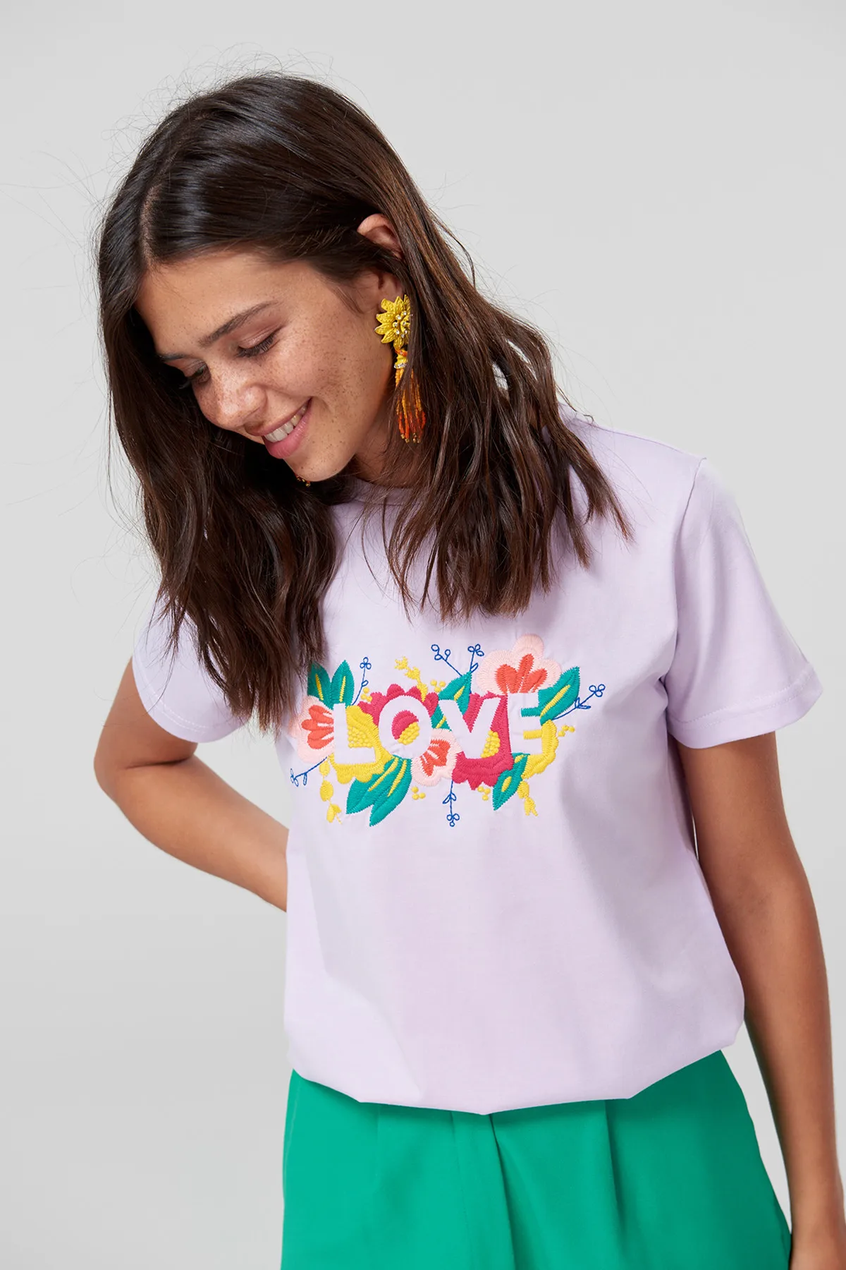 Trendyol трикотажные футболки с вышивкой Lila TCLSS18GS0072 | Женская одежда