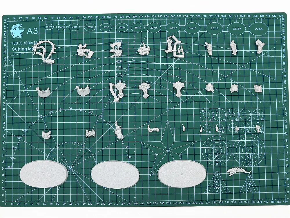 Хаос Varanguard | Игрушки и хобби