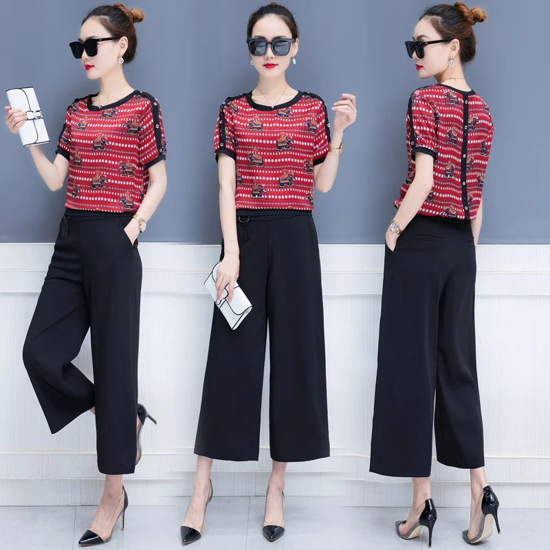 Женский костюм с широкими штанами комплект одежды из двух предметов в Корейском