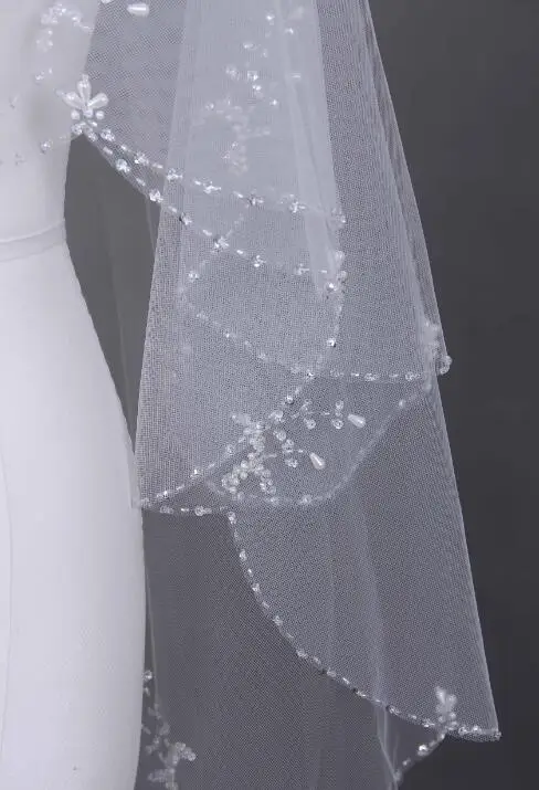 

2-layer high-end beaded bridal veil white ivory veil wrist length veil and comb