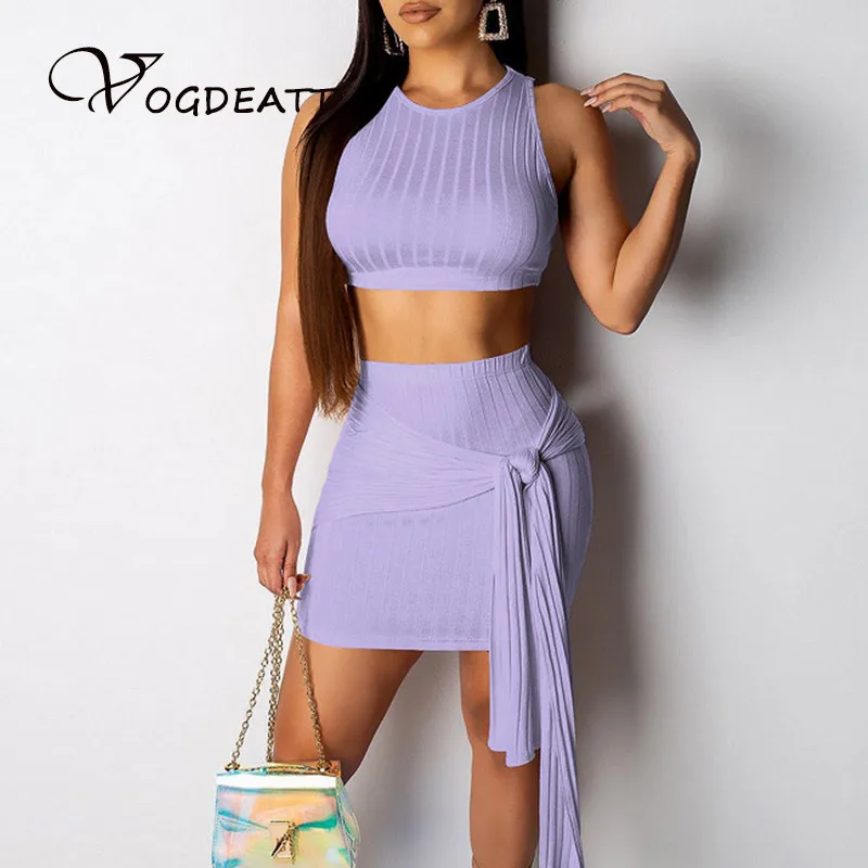 Женский спортивный костюм комплект из 2 предметов: трикотажный бандажный топ +