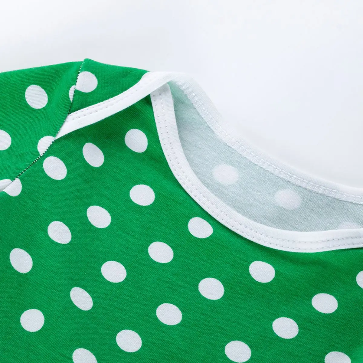 Милый праздничный костюм для новорожденных девочек с изображением Дня Святого