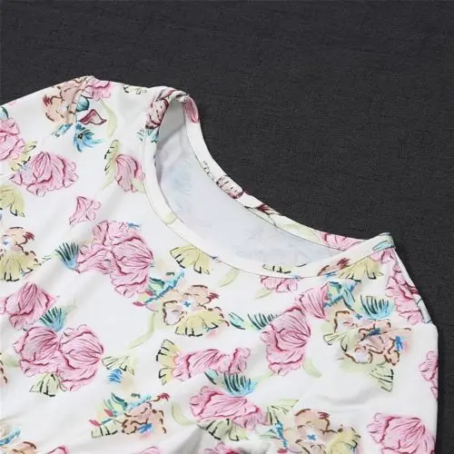 Одинаковые Летние Платья с цветочным принтом для всей семьи одежда мамы и дочки