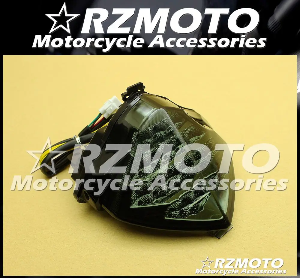 Светодиодный Тормозная поворотник задний фонарь для Yamaha YZF1000 2004 2005 2006 YZF R1 04 05 06 |