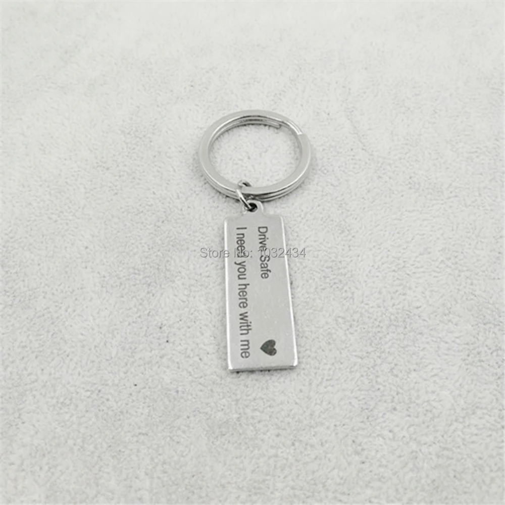 

1000 pcs/lot Stainless Steel Engraved Charm Key chain Key Ring for Couples Boyfriends Key Chain Gifts