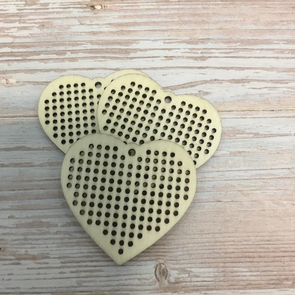

20pcs Cross stitch pendant blank Heart blanks Wood Needlecraft Pendant
