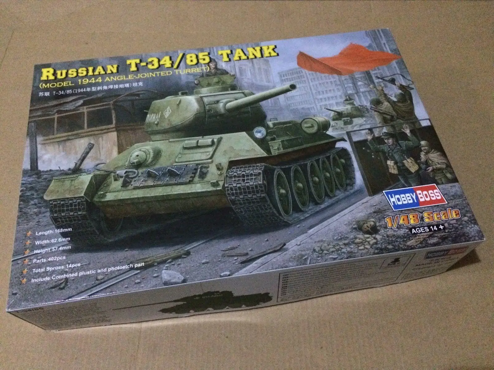 

Бак Hobbyboss 1/48 84809 русский T34/85 1944 с угловым шарниром
