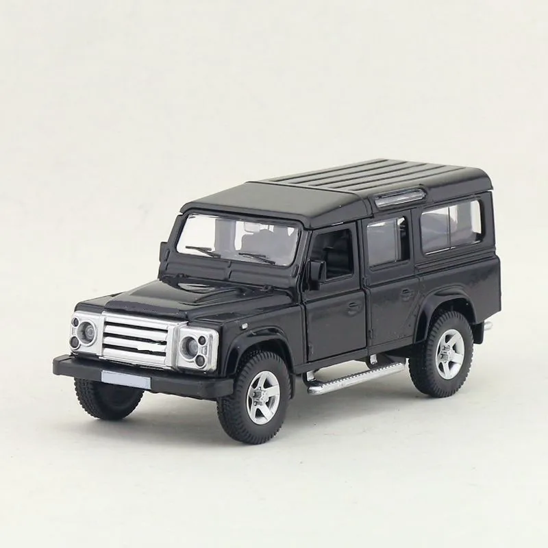 

RMZ City 1:36 Scale/Defender SUV Super Sport Car/Diecast Metal/Pull Back Model Toy Car For Gift/Children/Educational Collection