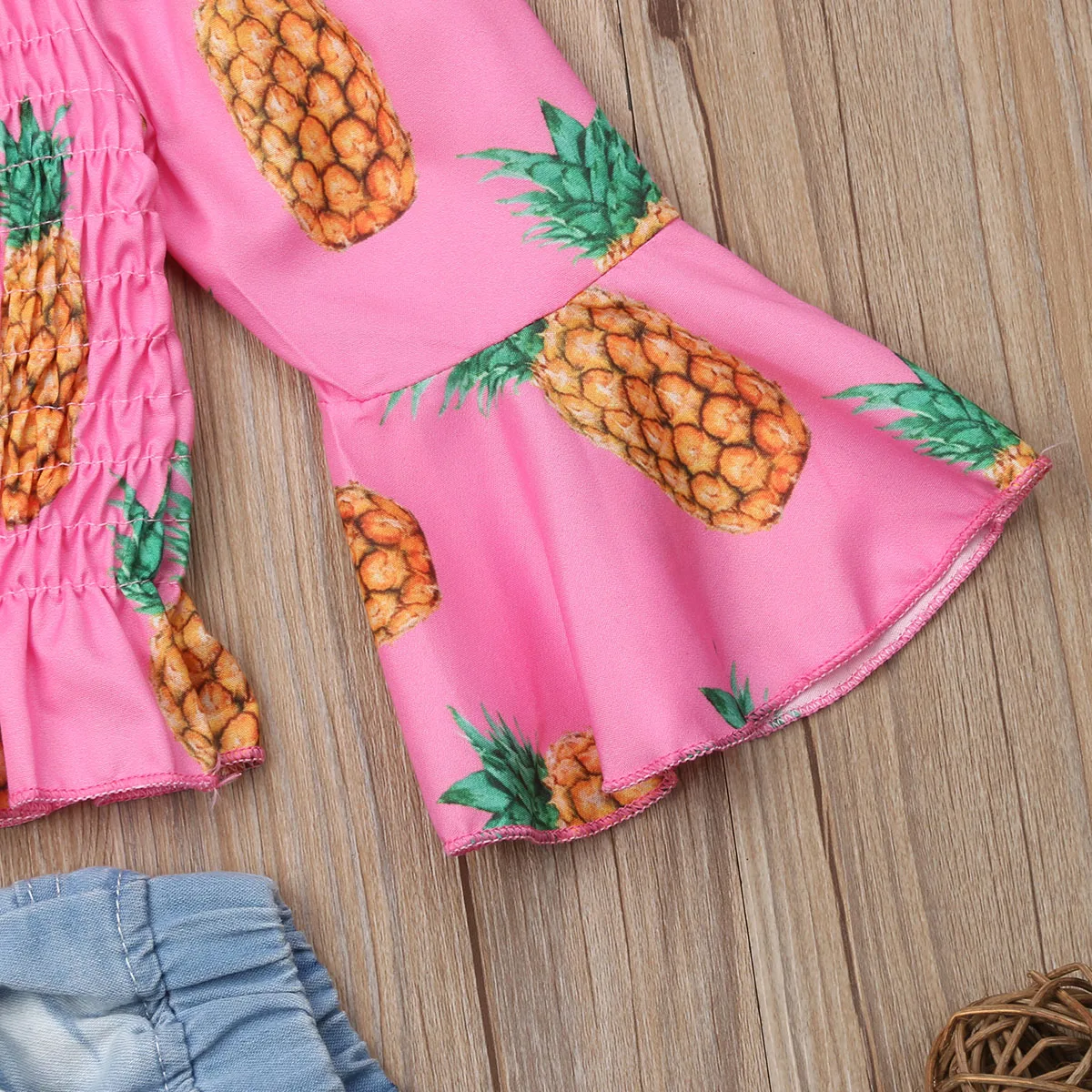 1-5Y Fashion Pretty Infant Kids Baby Girls Clothes 2PCS Flare Sleeve Pineapple Print Tops+Denim Long Pants |