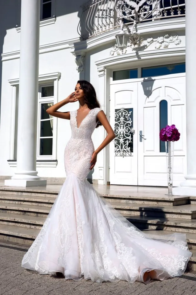 Vivian's Bridal 2018 свадебное платье с рукавами крылышками и русалочкой сексуальное