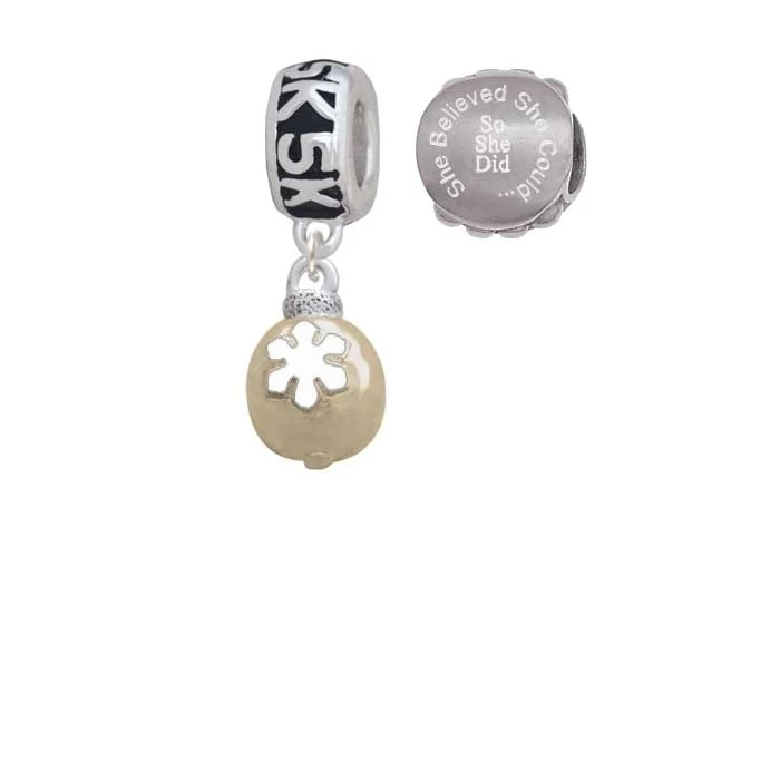 Золотой орнамент с белой снежинкой 5 K Run она считала что может очаровать бусы