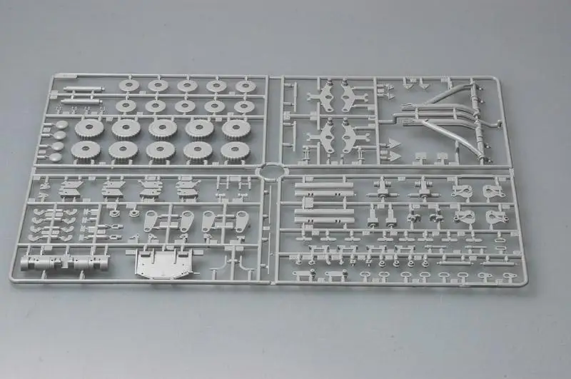 Trumpeter 1/35 01535 M1A1/A2 Abrams | Игрушки и хобби