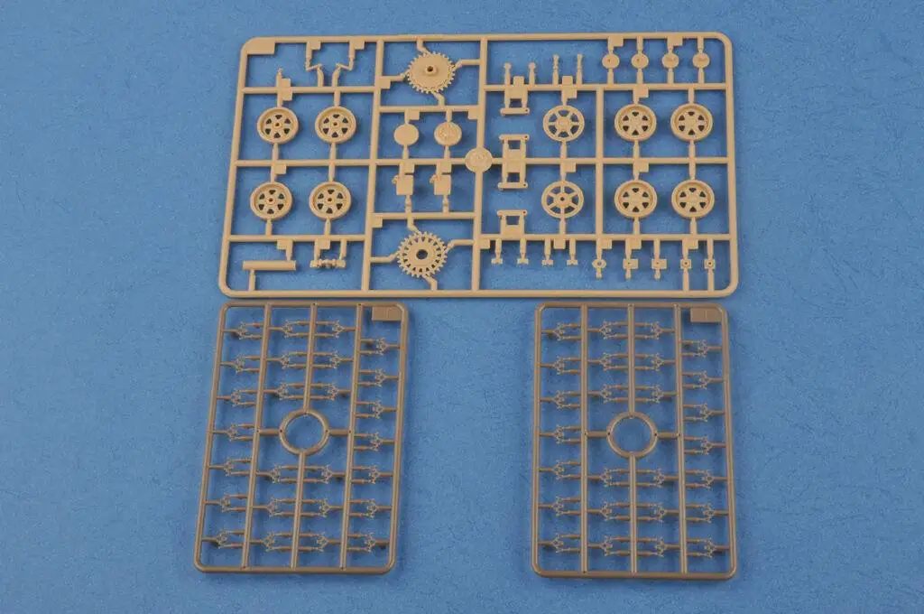 Набор Модель Hobbyboss 82479 1/35 венгерский светосветильник бак 43 м Toldi III (C40)|Наборы для