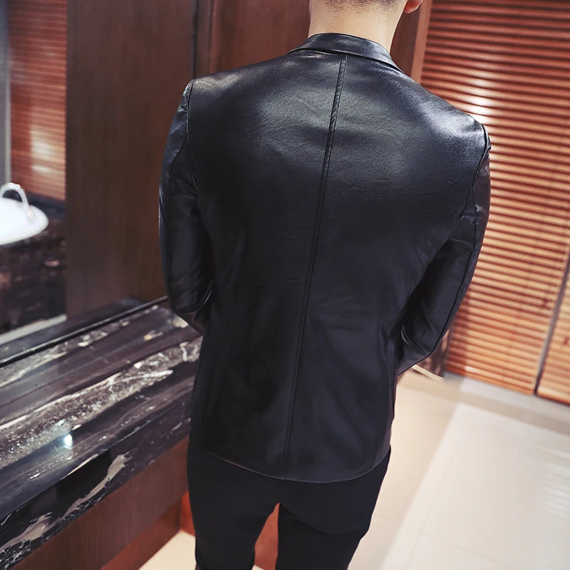 Осенне зимняя мужская куртка приталенная дизайнерская Молодежная кожаная