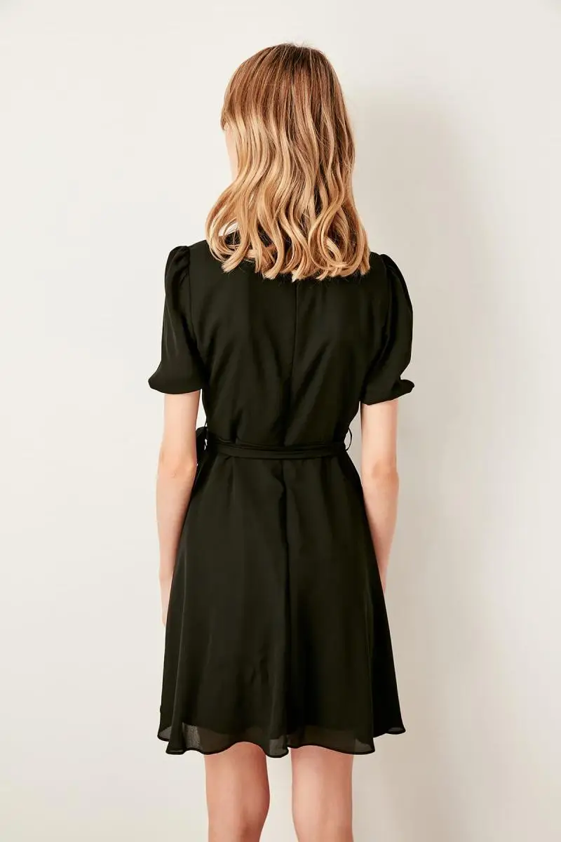 Trendyol черное платье Kemerli TWOSS19LJ0090 | Женская одежда
