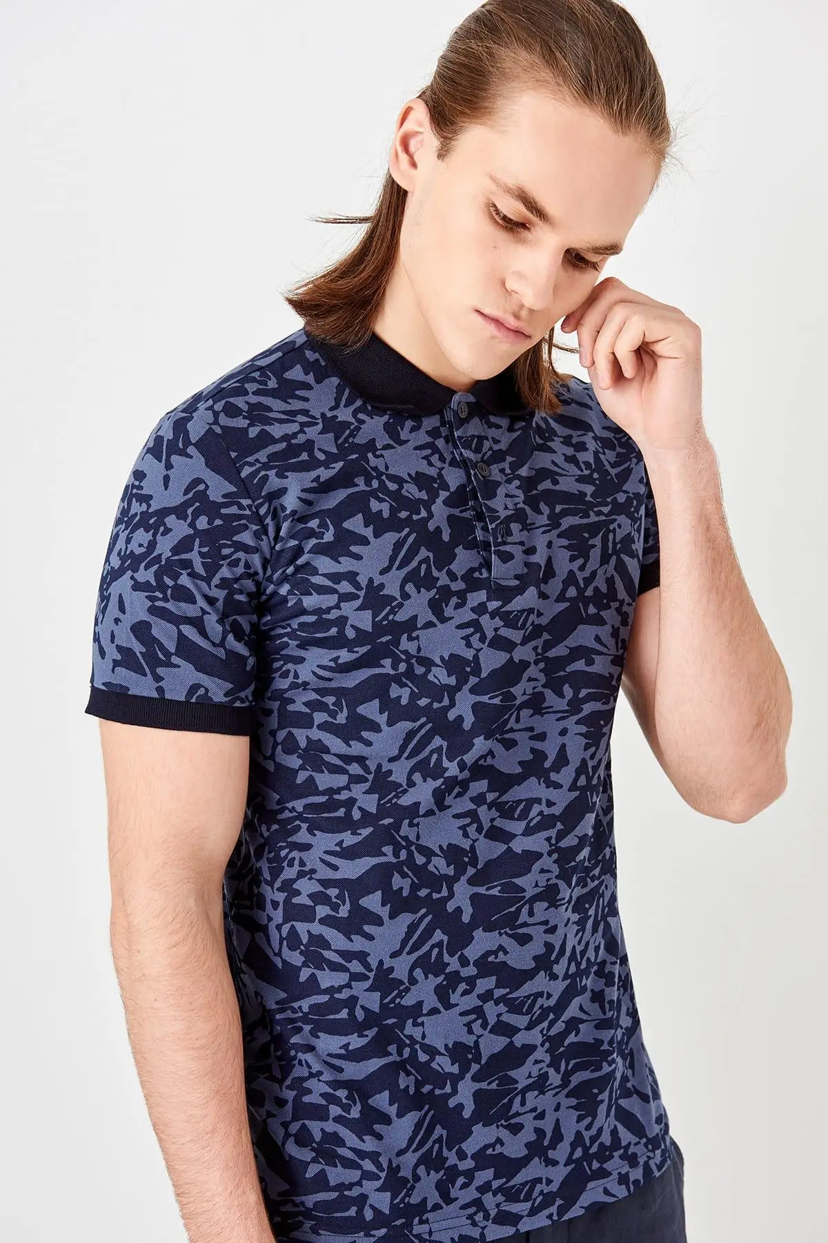 Trendyol Новый Индиго печатных Slim Fit Поло шеи Футболка TMNSS19HD0014 | Женская одежда