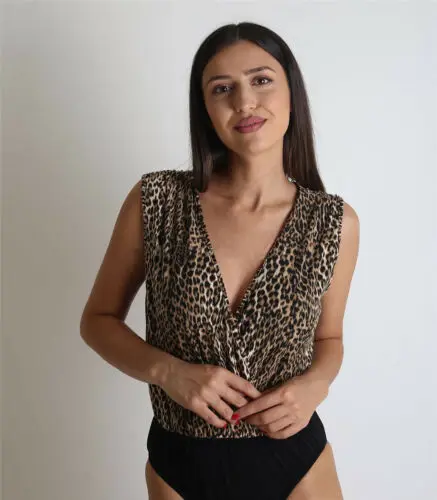 Женское летнее без рукавов с открытой спиной сексуальный джемпер облегающий