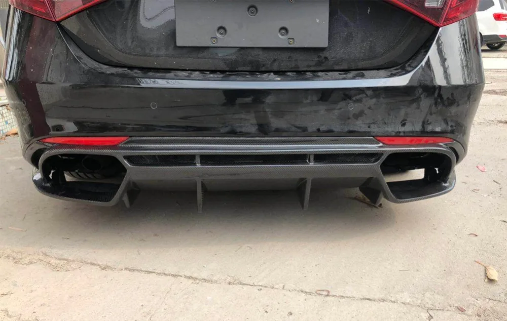 

Carbon Fiber Rear Trunk diffuser Black Finish For Alfa Romeo Giulia 2015 -up