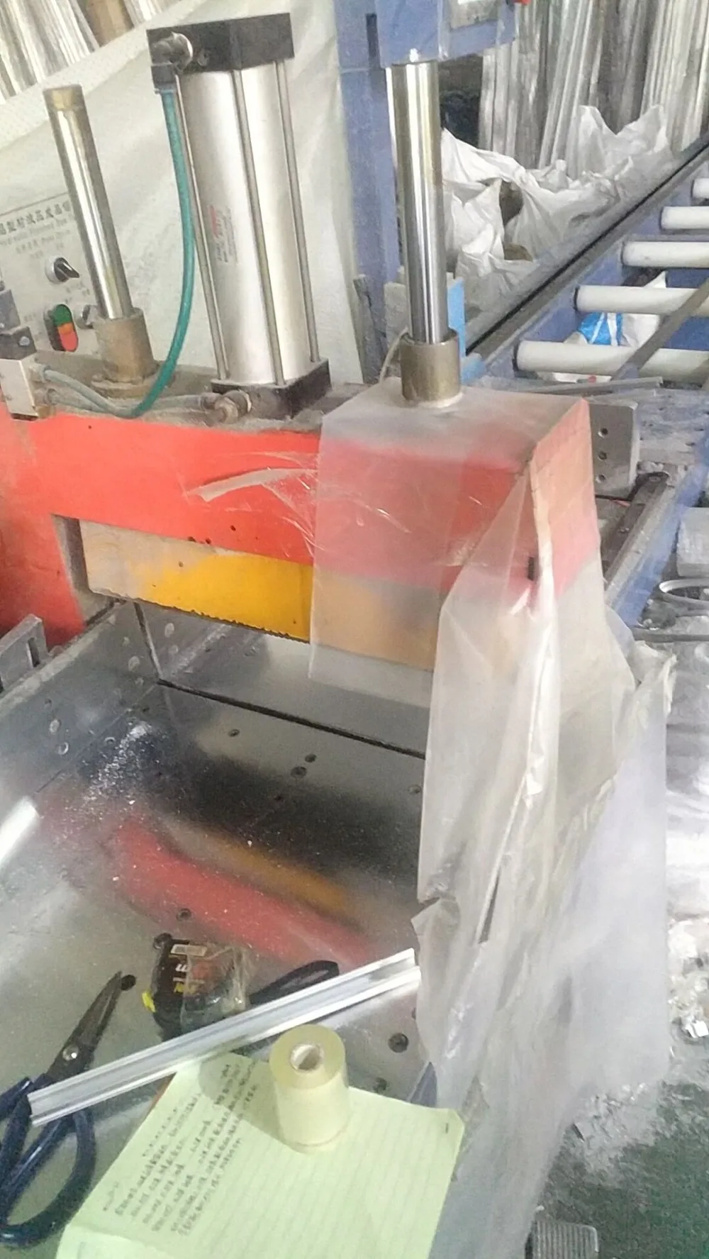 

Free Shipping 2m/pcs 50m/lot aluminum channel with PC cover and end caps