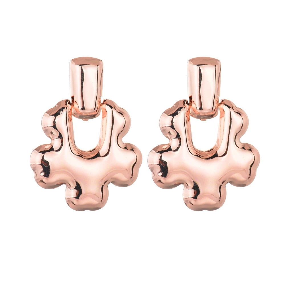 Женские крупные металлические серьги подвески UAM золотистые яркие Висячие