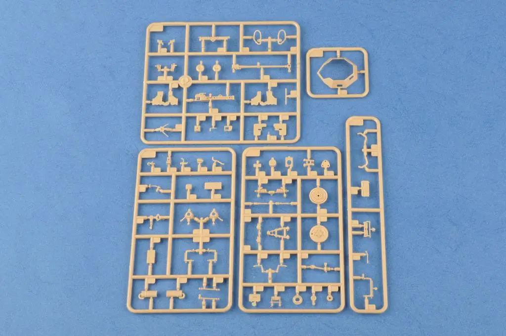 Модель Hobbyboss 83813 1/35 Le.Pz.Sp.Wg Sd. KFZ. 221 jrkter Panzerspahwagen ранний | Игрушки и хобби