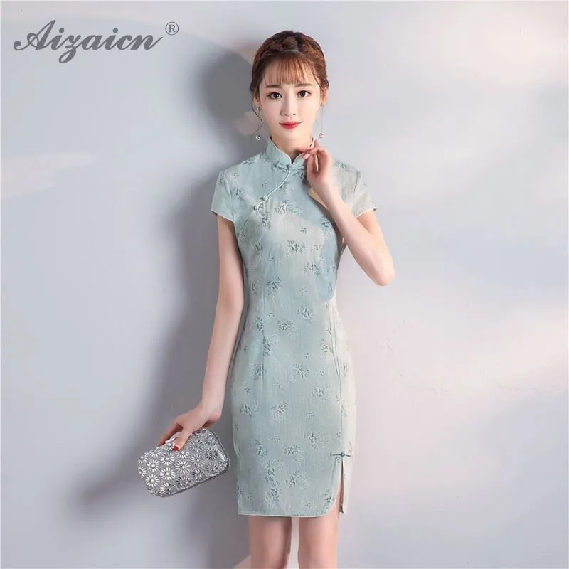 Fashion Short Cheongsam Mini QiPao Chinoise Femme Dresses Modern Light Green Cotton Qi Pao Women Traditional Chinese Dress Gown |