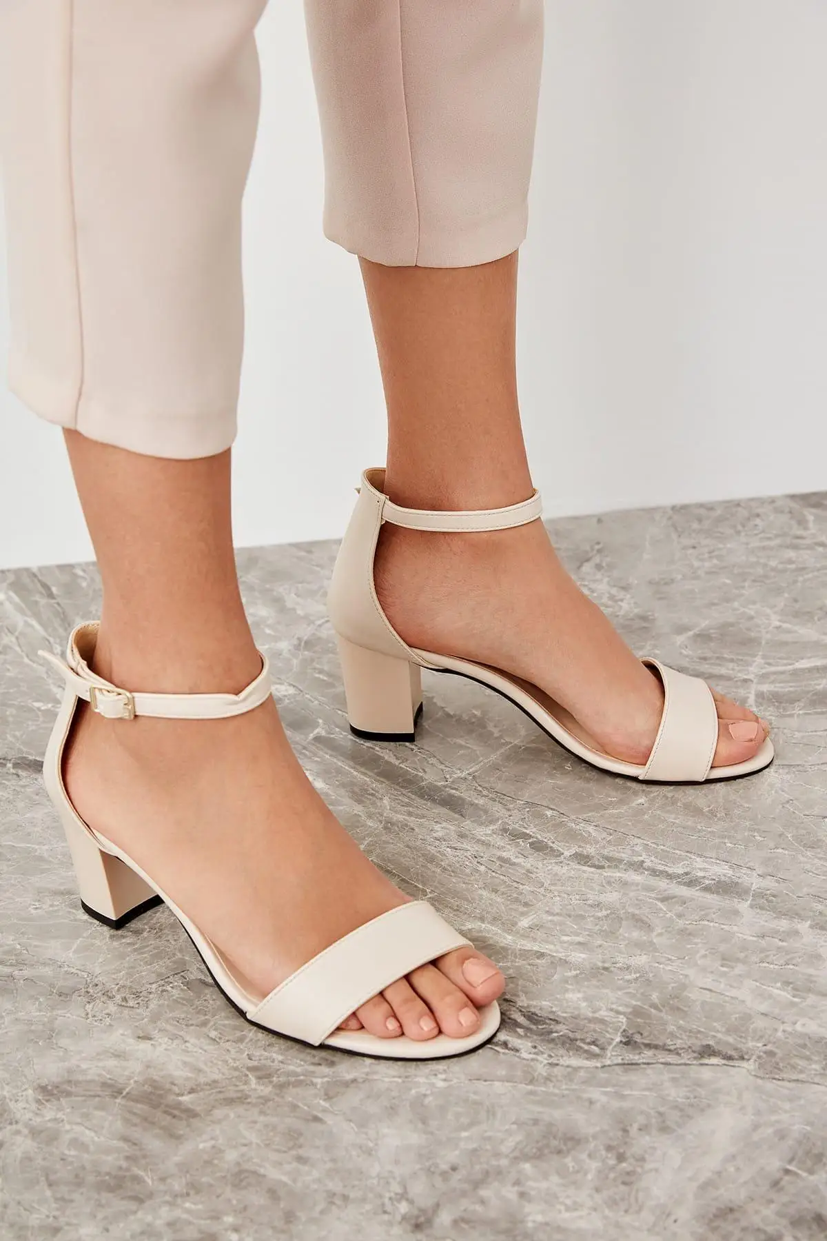 Trendyol Ten женские туфли на каблуке TAKSS19CS0008|Женские туфли| |