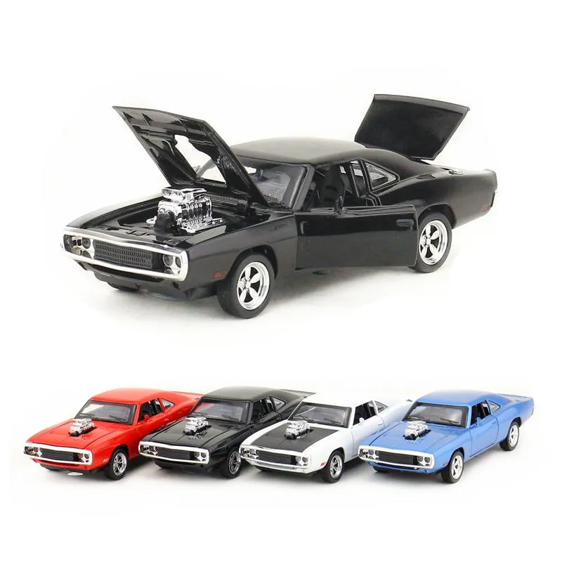 1:32/модель литая под давлением игрушечная машина/1970 Dodge Charger Coupe/с подсветкой и